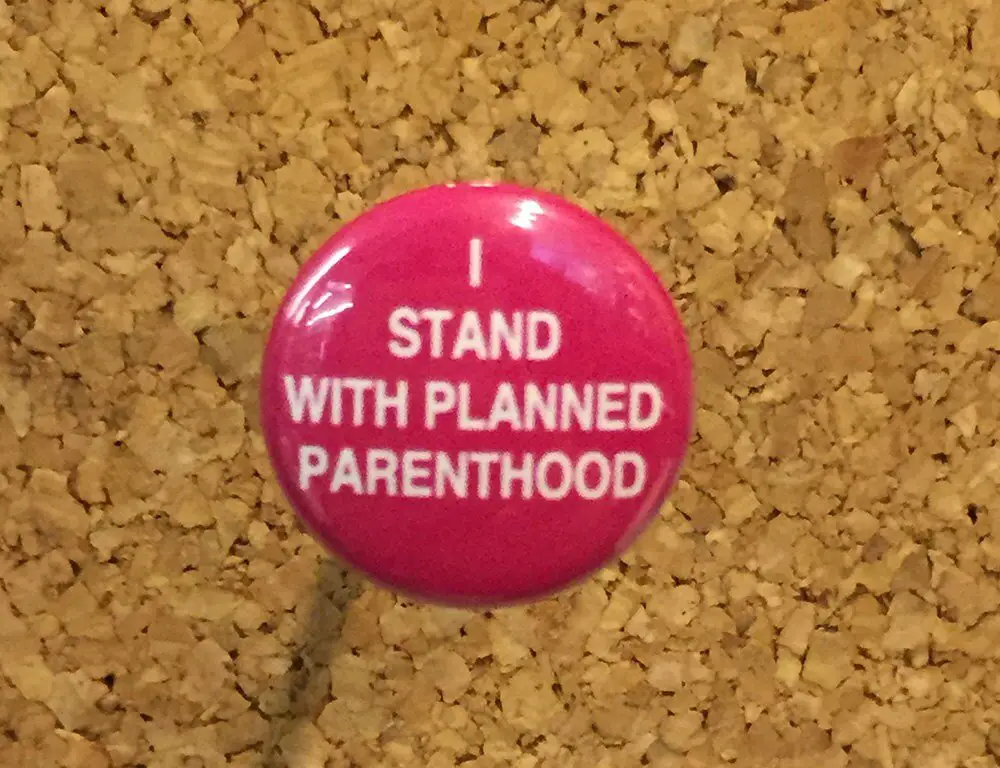 I Stand with Planned Parenthood 1 pin/magnet