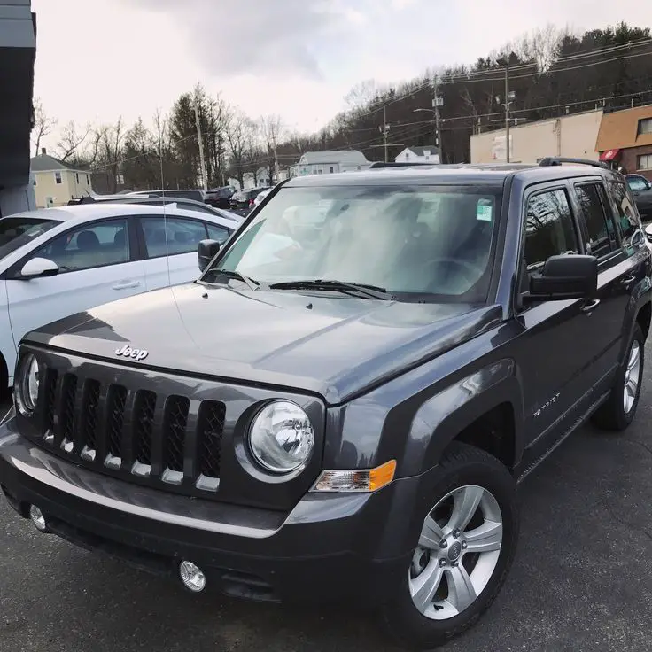 Just bought this 2015 Jeep Patriot 4x4! Time to have fun.
