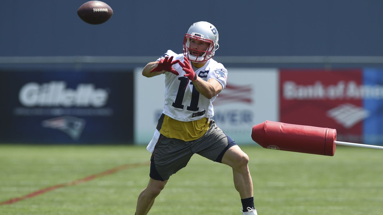 Patriots veterans will report to training camp today ...