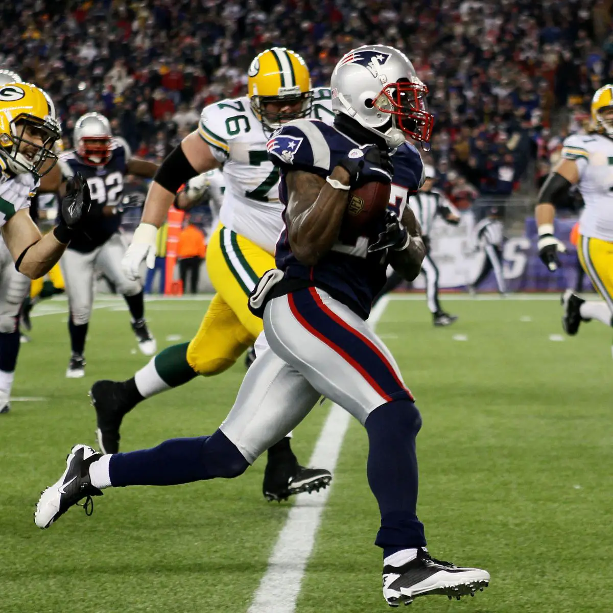 Patriots vs. Packers: Complete Week 13 Preview for Green Bay
