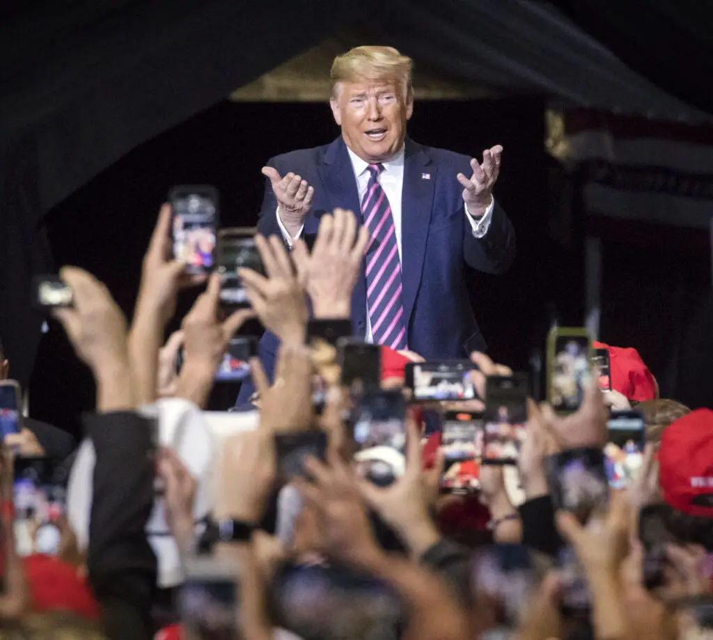 Trump rallies thousands in Las Vegas, says Democrats will have lots of ...
